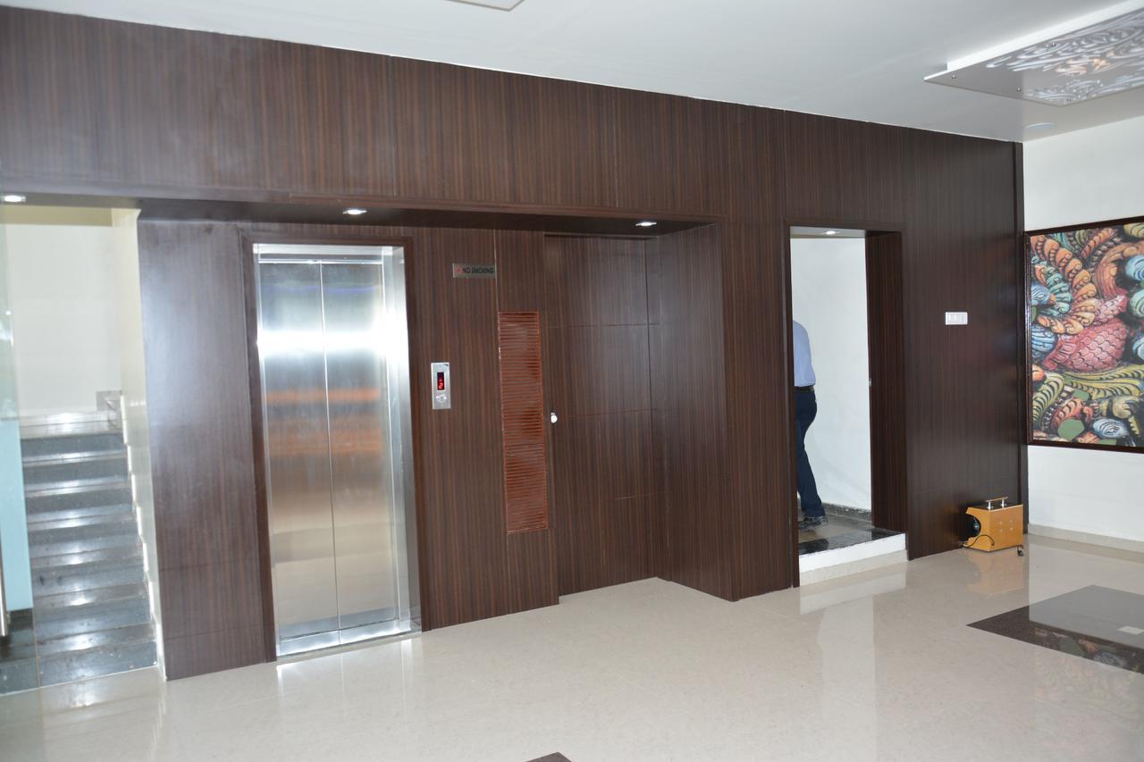Hotel Darshan Rajula Екстер'єр фото