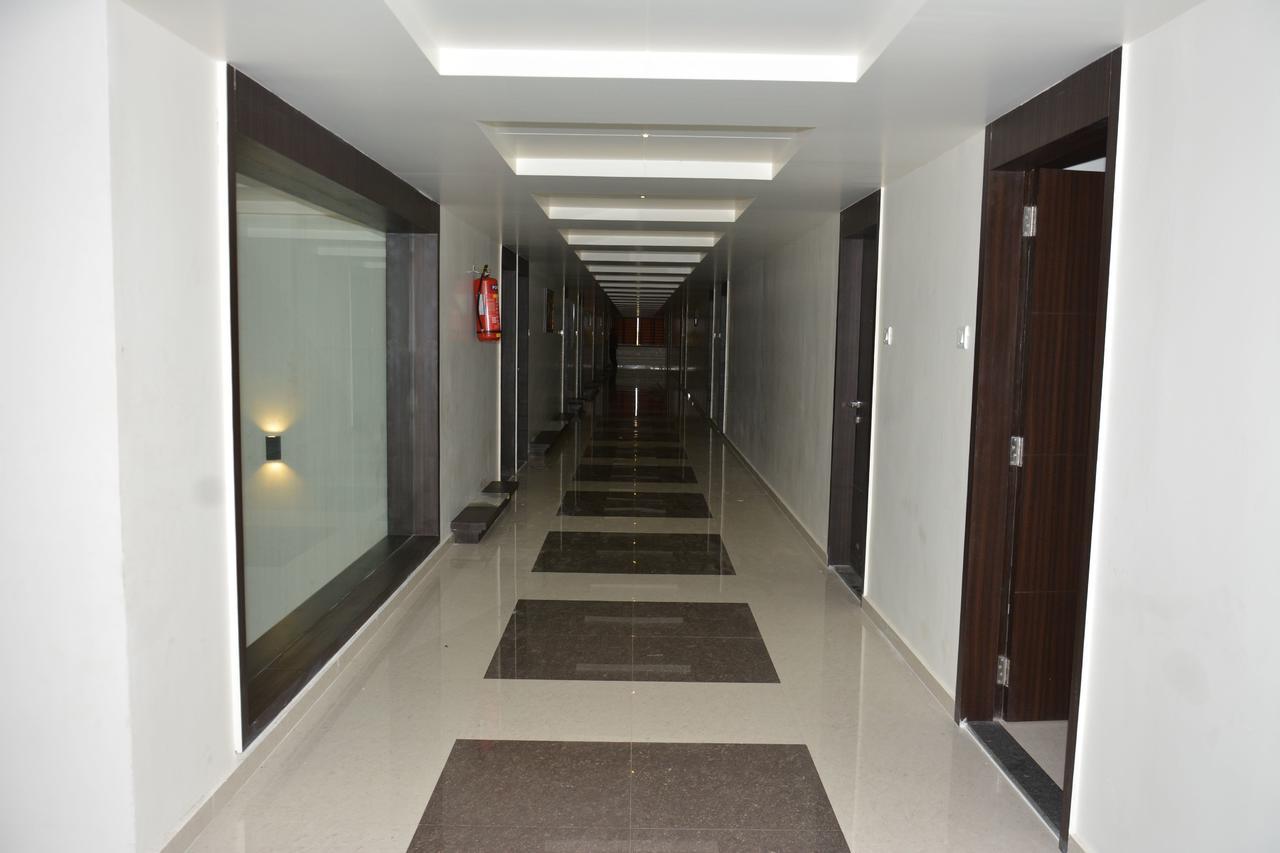 Hotel Darshan Rajula Екстер'єр фото